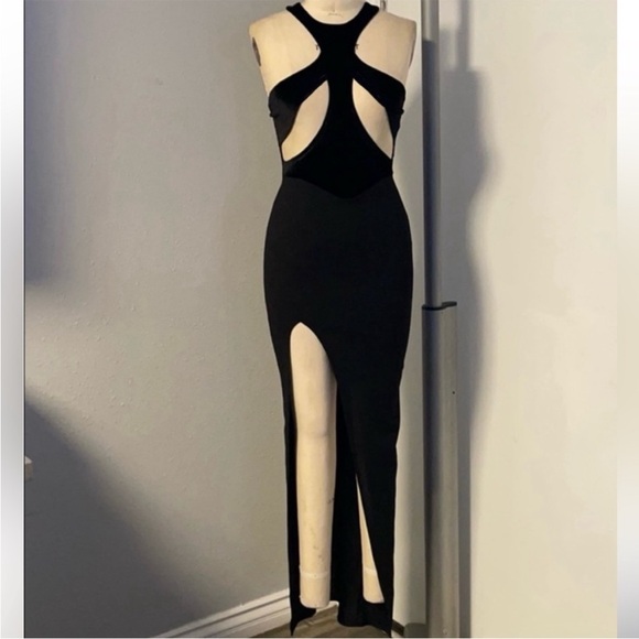 Black Cutout Dress - Picture 3 of 9